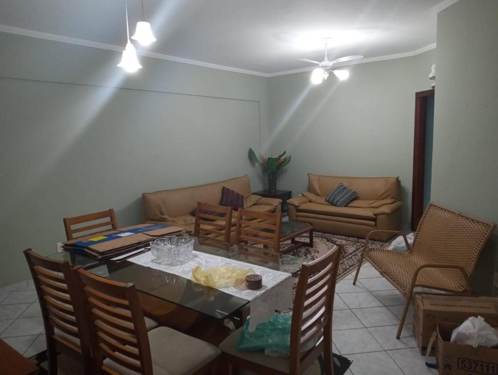  Apartamento centro de Ubatuba