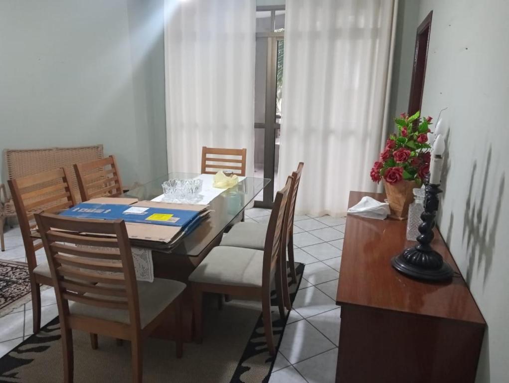  Apartamento centro de Ubatuba