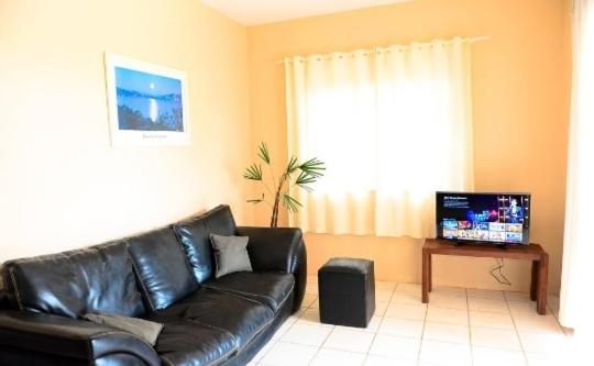  casa em residencial com piscina