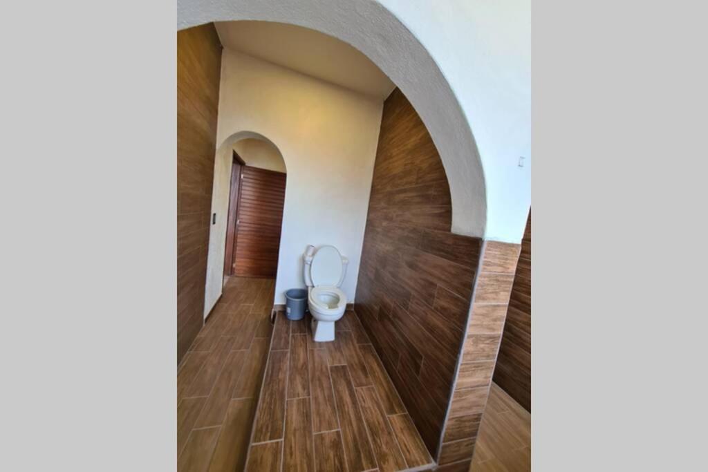 63 Peninsula del Capitan