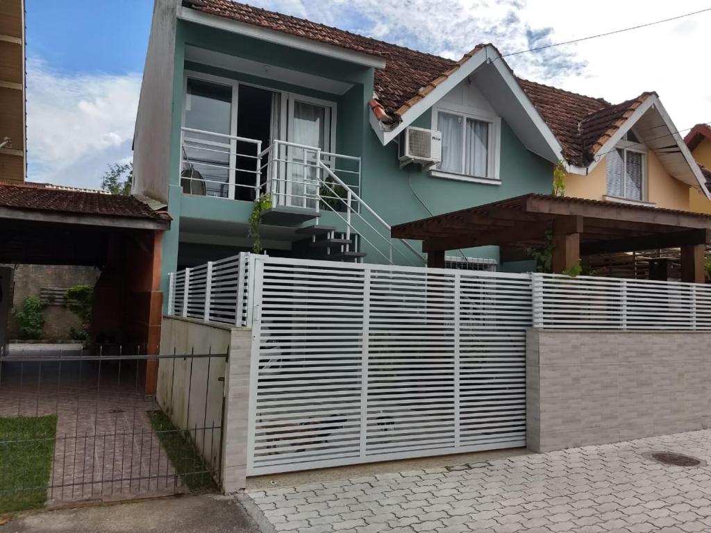  Alugo Casa para Temporada