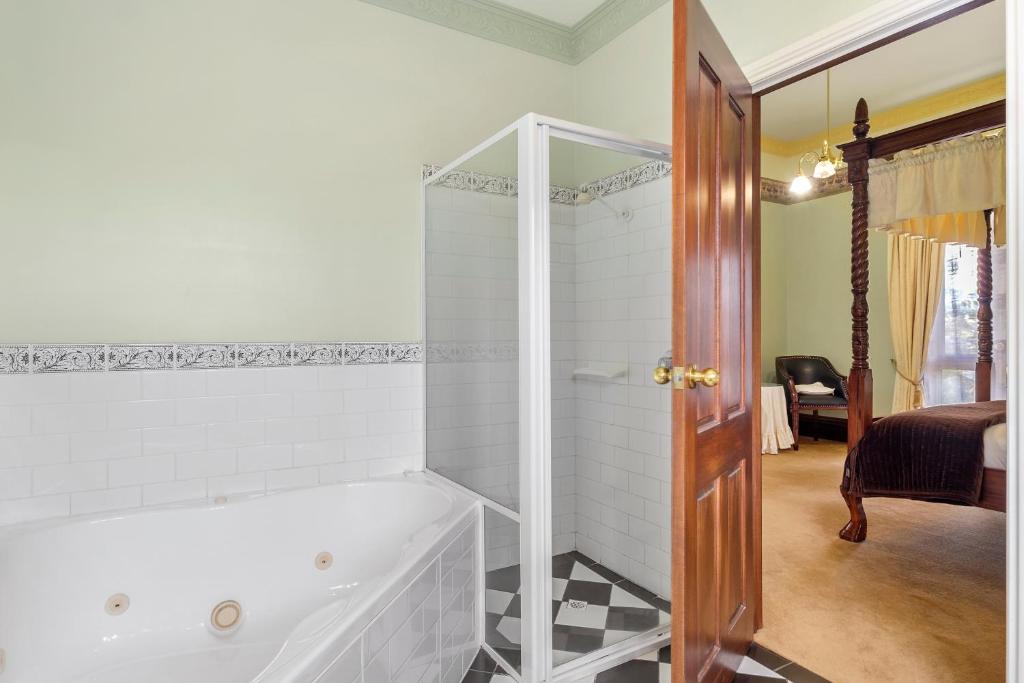 Postel nebo postele na pokoji v ubytování Orana House