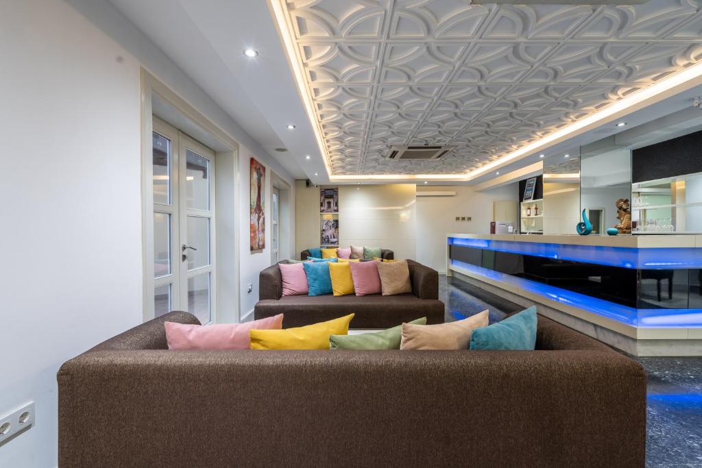 Гостиная зона в Puding Hotel
