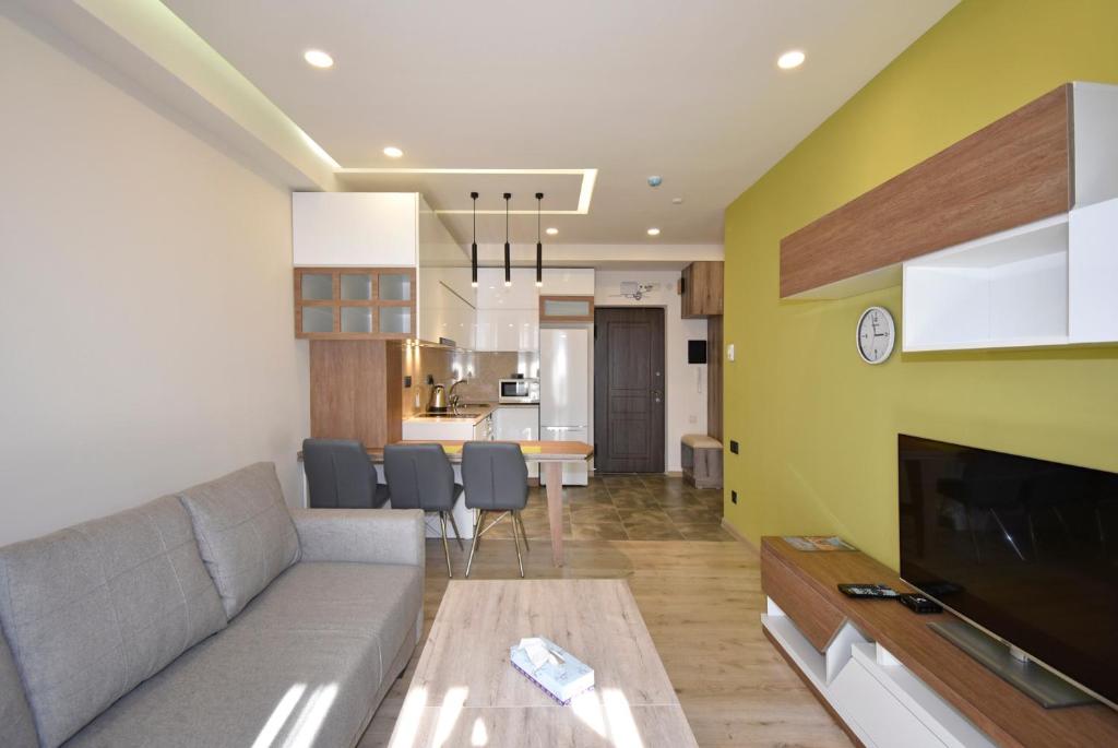 New eurorenovated, Modern apartment for rent in Koghbatsi street KO1642 - 一居室公寓