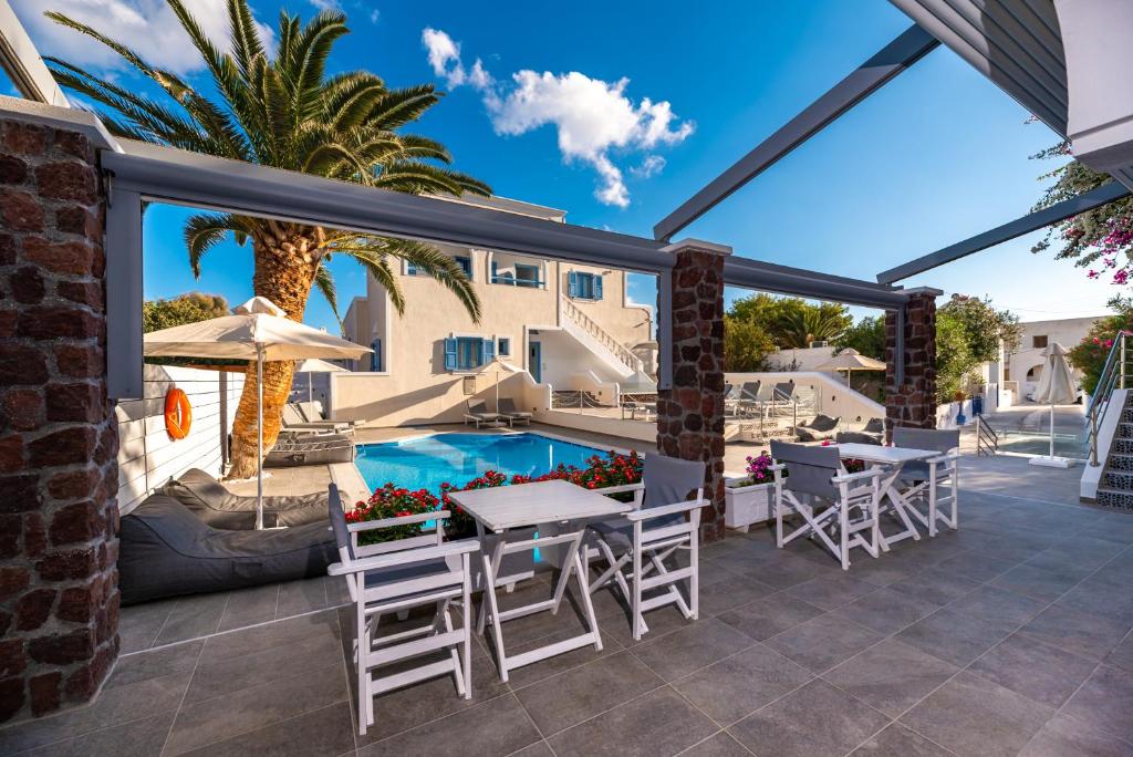 Piscina a Stelios Place o a prop