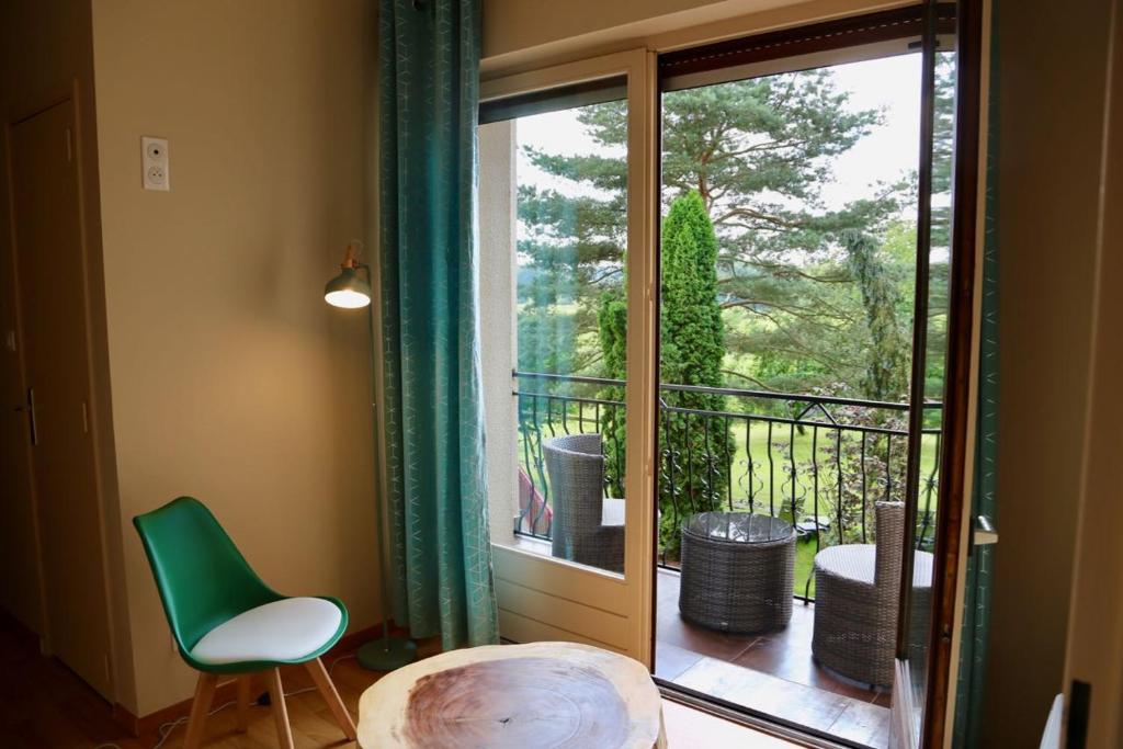 Balkón nebo terasa v ubytování Relais Vosgien - Hôtel Restaurant "la Table de Sophia"