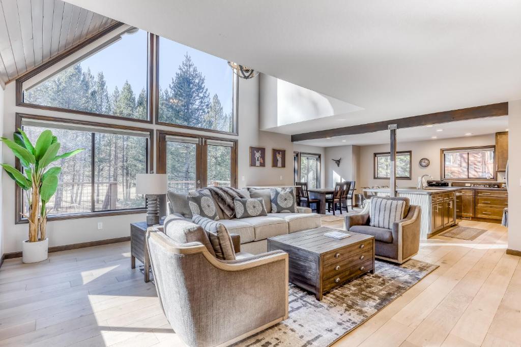 a living room with a couch and a table at Meadowview in Truckee