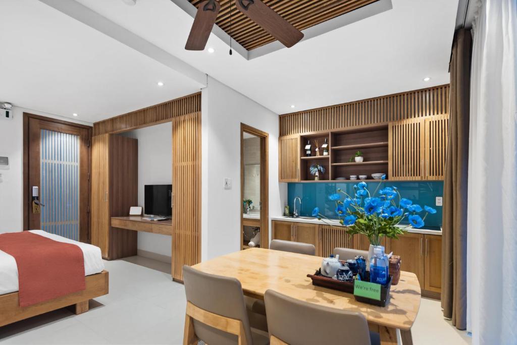 Nhà bếp/bếp nhỏ tại Tam House Villa Hotel