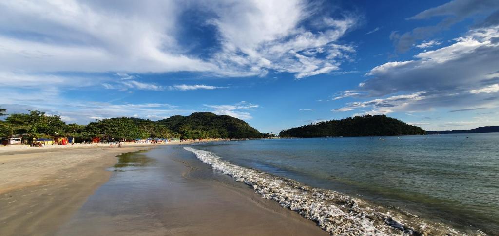  Casa dos Sonhos no Lázaro/Ubatuba a 50m da praia