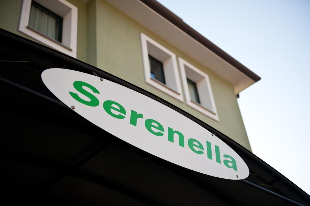 Certifikát, hodnocení, plakát nebo jiný dokument vystavený v ubytování Hotel Serenella
