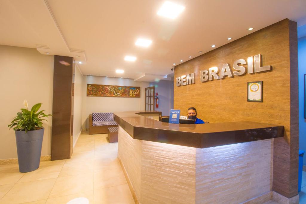 Hóspedes ficando em Hotel Bem Brasil