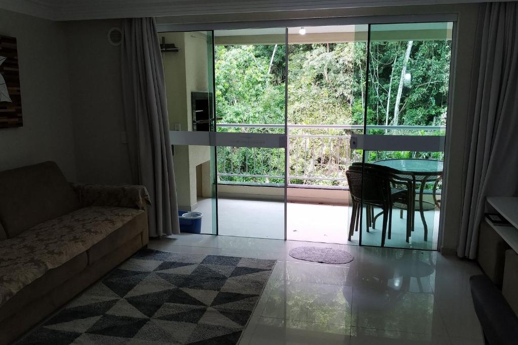  Apartamento Hotel e Spa em Bombinhas Praia de Bombas para 5 pessoas