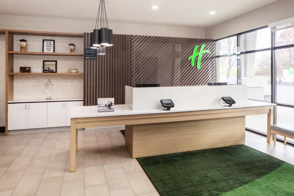Holiday Inn Cheshire - Southington by IHG photo
