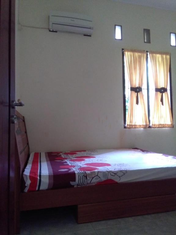 Homestay Nuzri 64