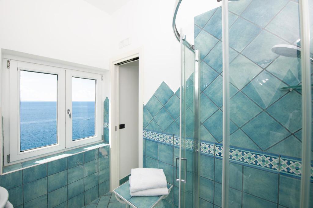 Łazienka w obiekcie Hotel La Ninfa