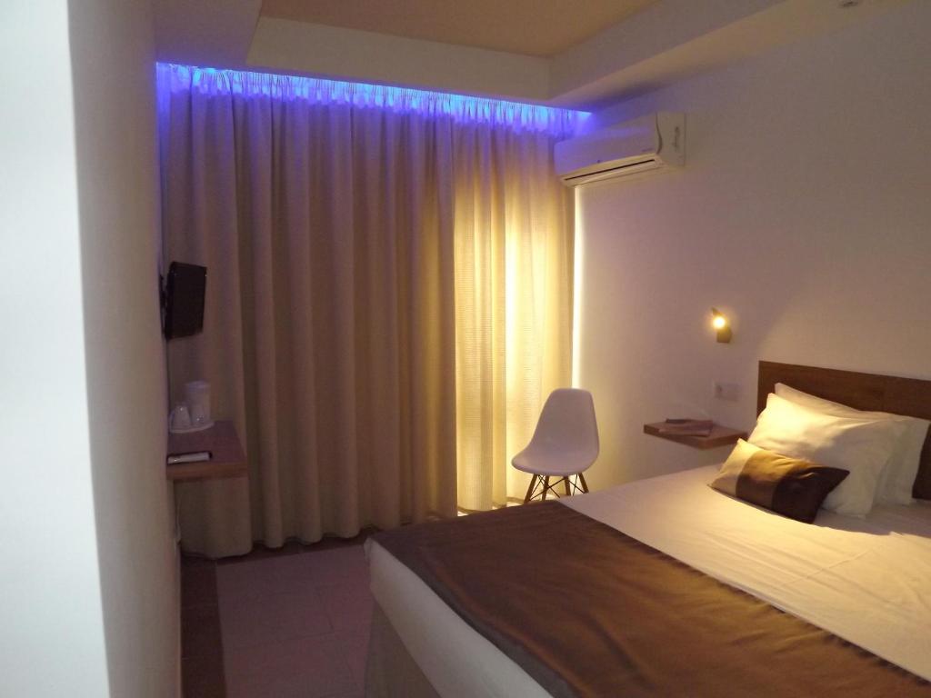 Uma cama ou camas num quarto em Hotel Mar Azul