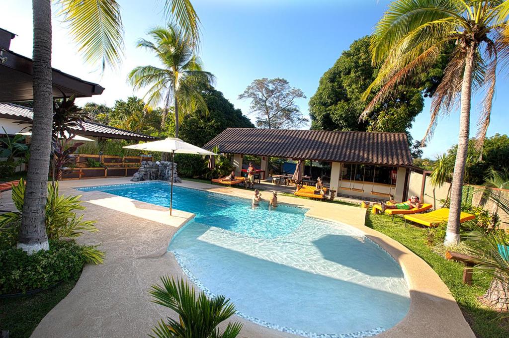 Bazén v ubytování Casa Swell Coronado A unique blend of luxury and nature in the hearth of Coronado nebo v jeho okolí