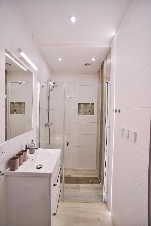 Apartamenty Sjesta River blisko centrum, prywatny parking, dodatkowy bezplatny parking w centrum miasta - 16