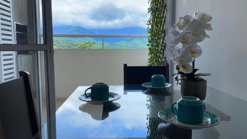  Condomínio completo em Ubatuba a 300 metros da praia