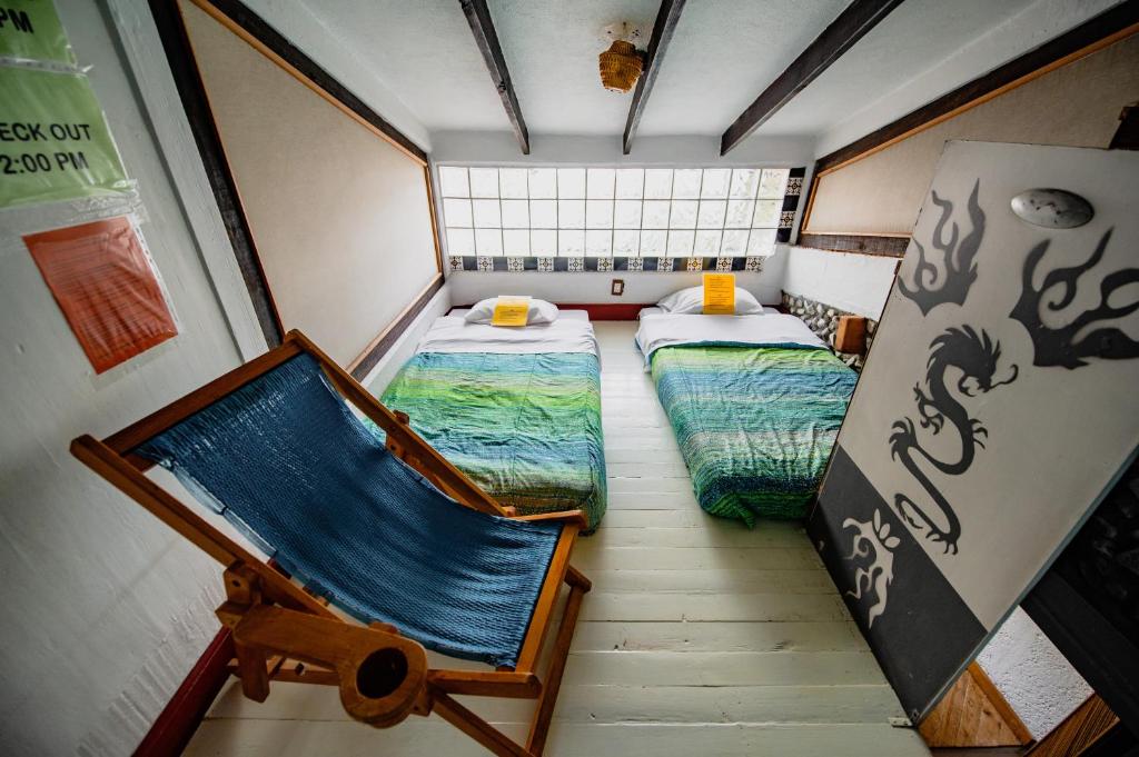 Hostal México Airport CDMX - Chambre Triple Basique Avec Salle De Bains Commune