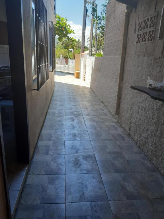  Apartamento Térreo em Ponta das Canas