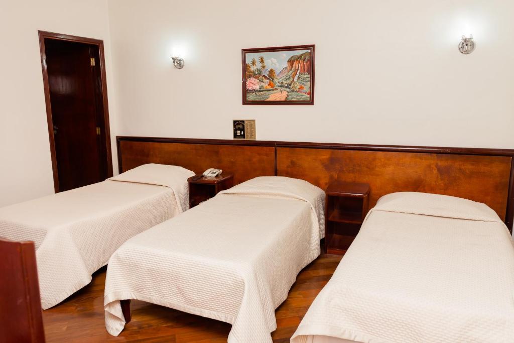  Castelar Novo Hotel