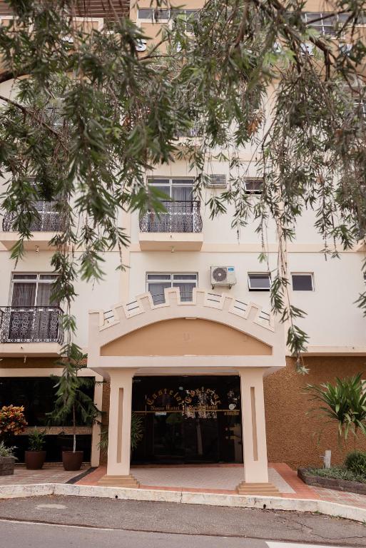  Castelar Novo Hotel