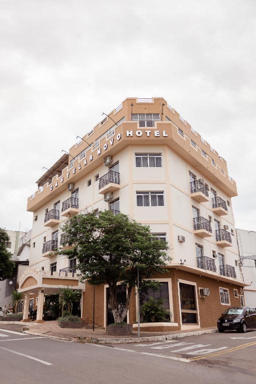  Castelar Novo Hotel