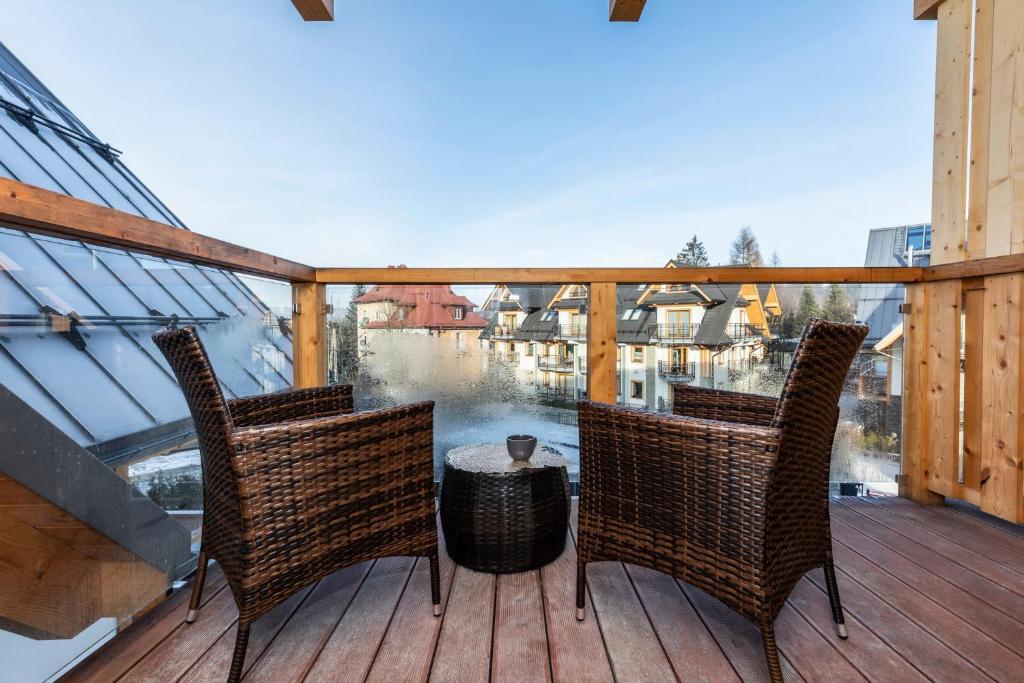 Balkón alebo terasa v ubytovaní APARTHOTEL ROYAL RESORT SPA Zakopane