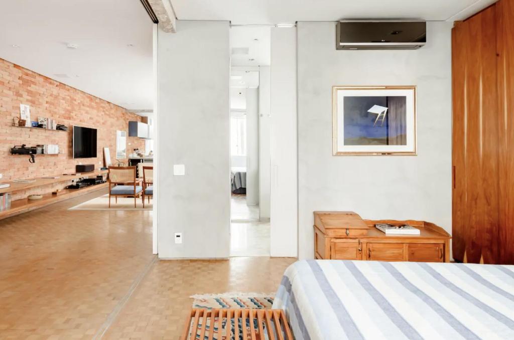 FLAT 164