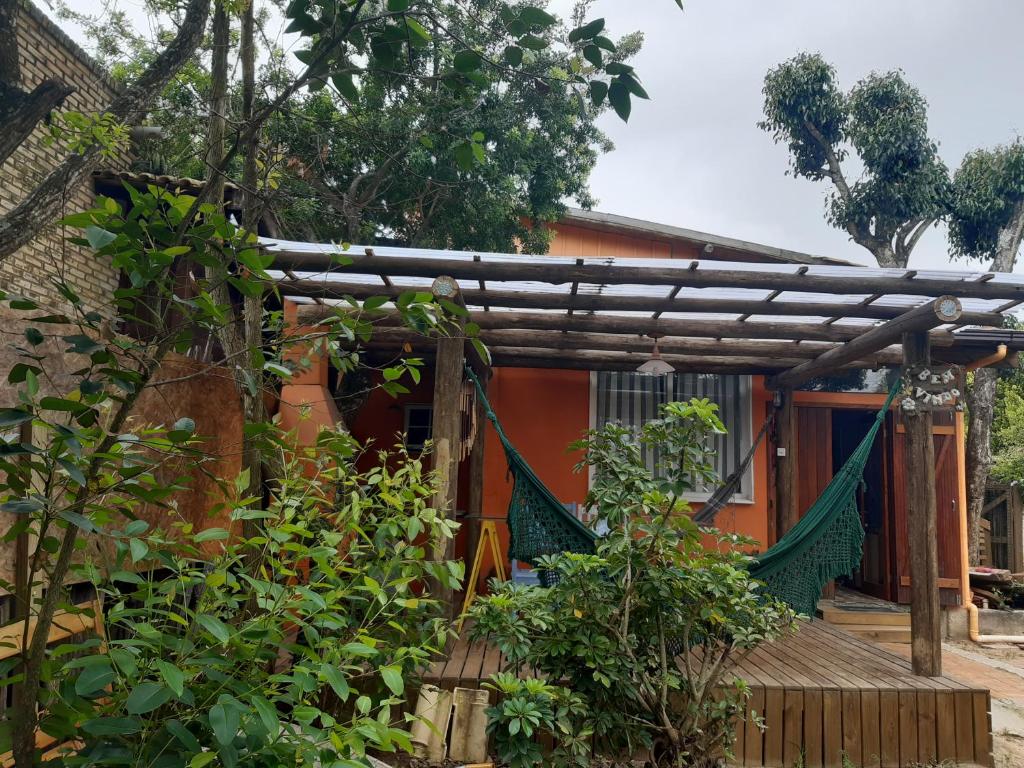  Bangalô Rústico 02 quartos