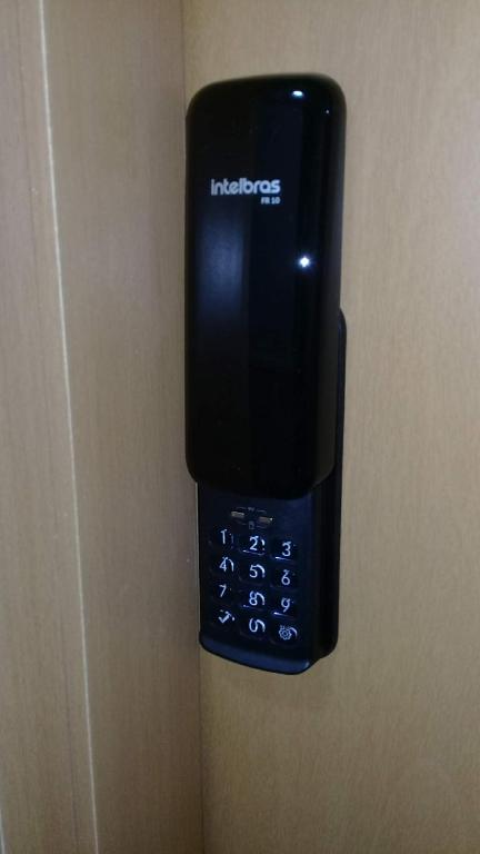  Flat Smart Itapoan - Em frente a praia.