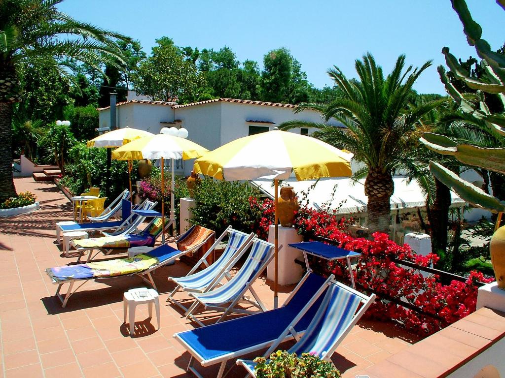 Vonkajšia záhrada v ubytovaní Hotel Park Calitto