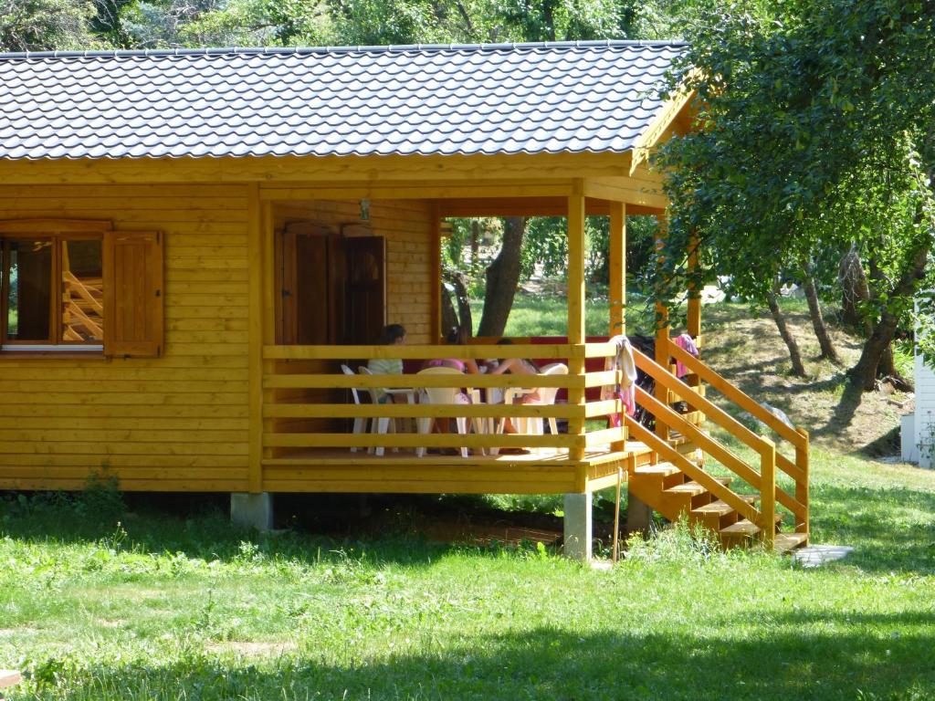 Camping, Hôtel De Plein Air Les Cariamas - Chalet De Dos Habitaciones