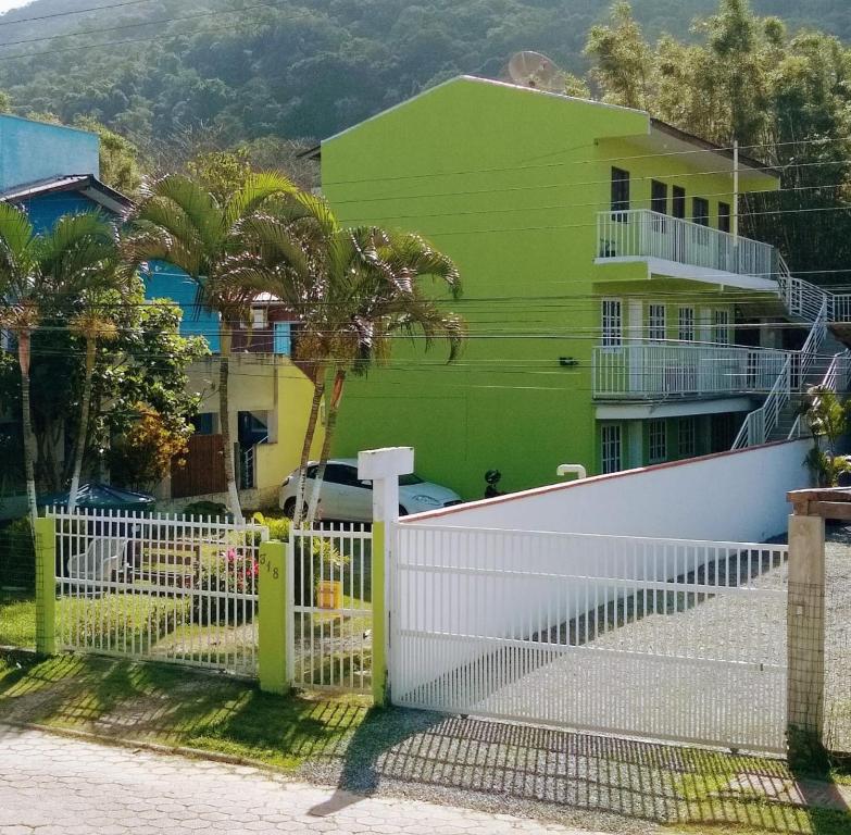  Residencial Arthur Bombinhas
