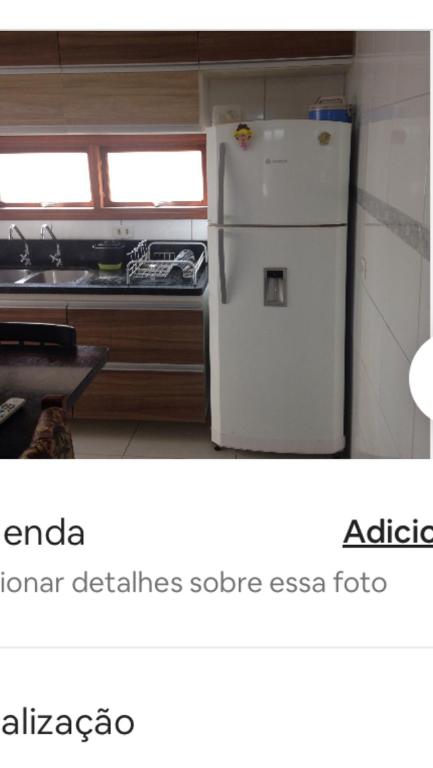  Guarujá - Quarto Casal - 15 minutos a pé da praia -