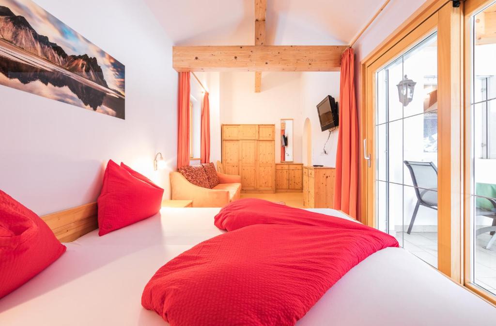 Hotel Appartement Haus Gitschberg - Camera Familiare Con Balcone