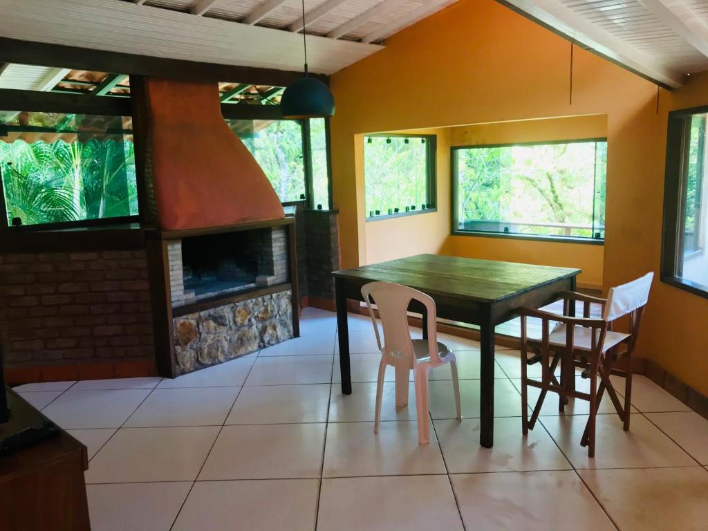  Casa Con Sinuca Margaridas