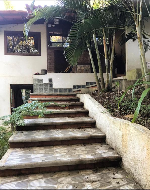  Casa Con Sinuca Margaridas