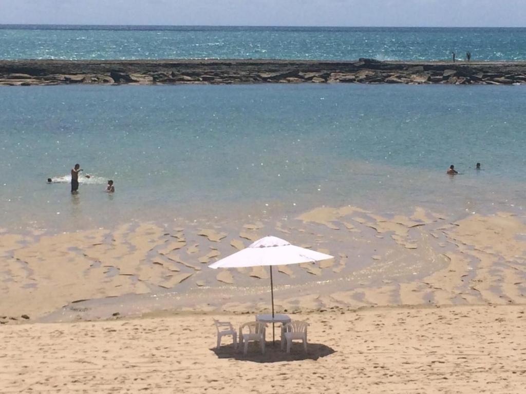  Casa beira mar ( pé na areia )