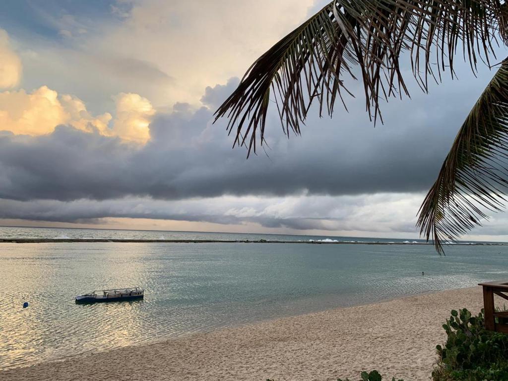 Casa beira mar ( pé na areia )