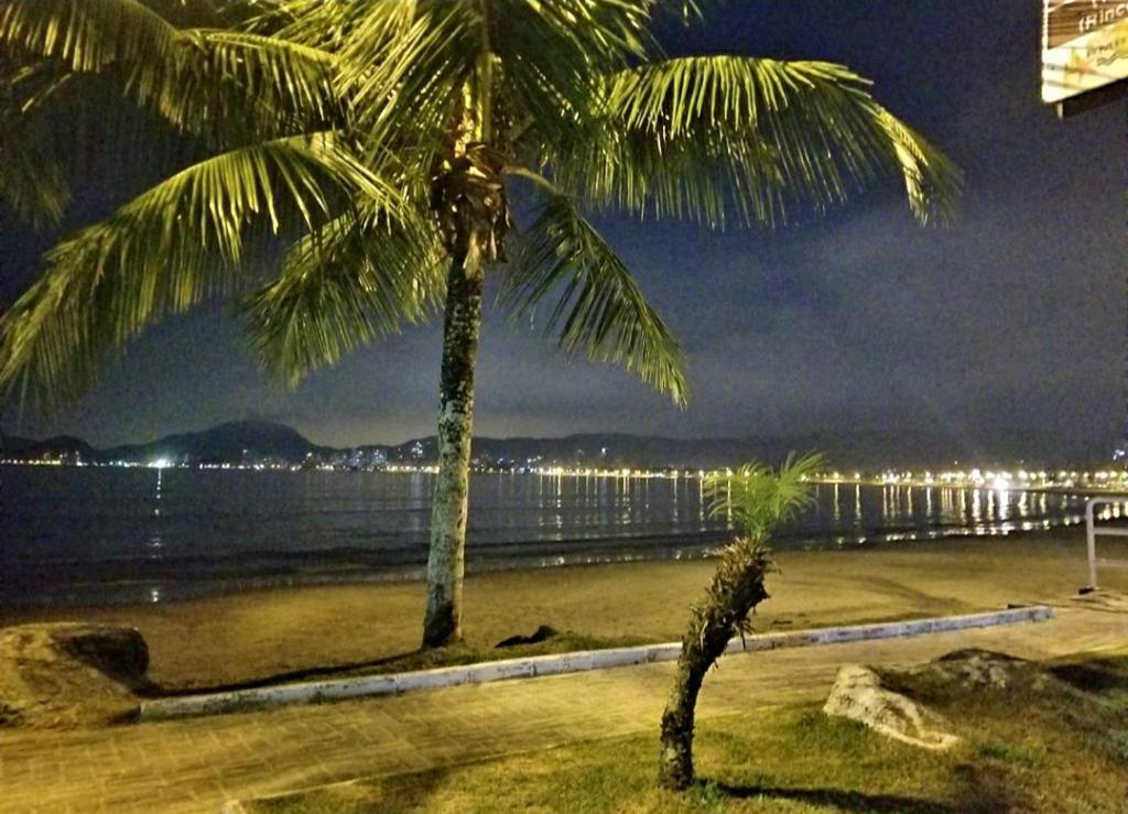  Apartamento amplo e arejado