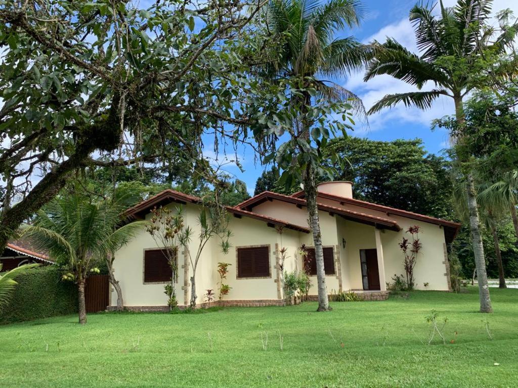  Linda casa em Riviera de São Lourenço!