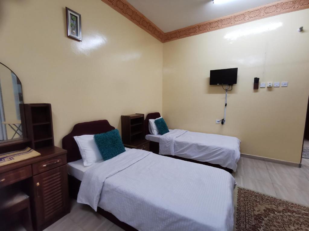 Salassel Al Jabal Al Akhdar Guesthouse - Twin Room Met Uitzicht Op De Tuin