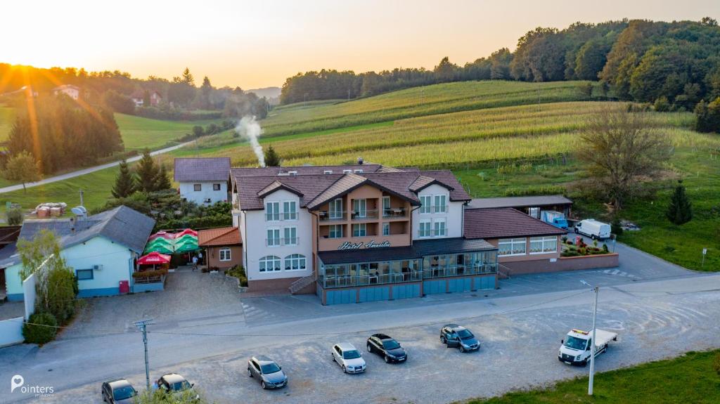 Příroda nedaleko hotelu