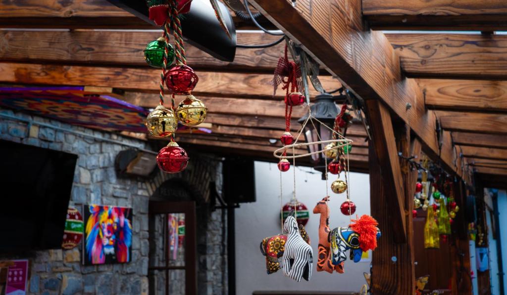 Foto sihtkohas Trim asuva majutusasutuse Brogans Bar & Hotel galeriist