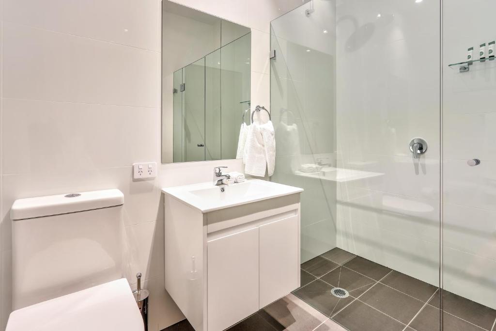 Meridian Hotel Hurstville - Resim 6