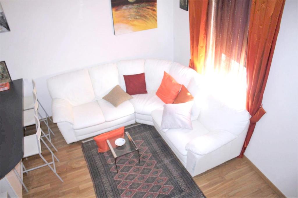 Säng eller sängar i ett rum på One bedroom apartement with terrace and wifi at La Spezia