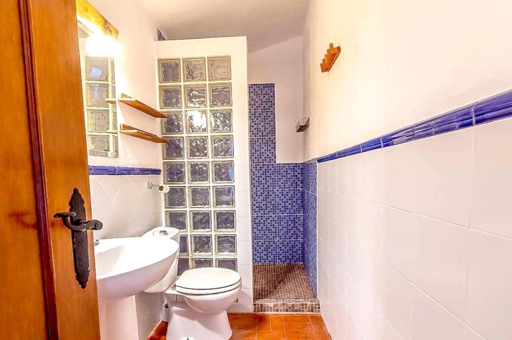 Fotografia z galérie ubytovania Spacious Villa with Private Pool in Valdecaballeros v destinácii Valdecaballeros
