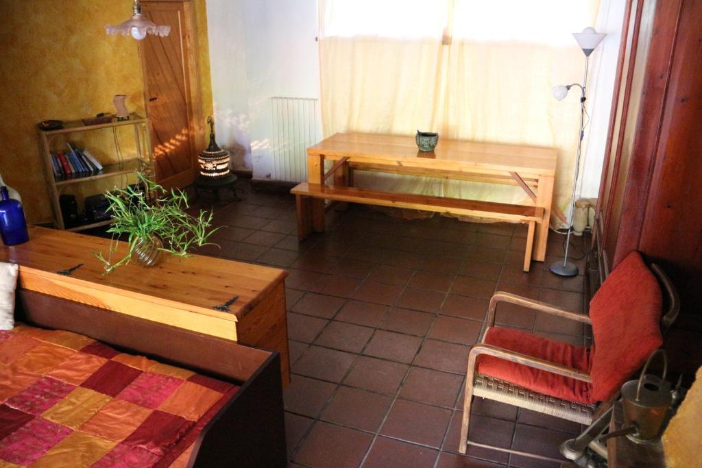 Część wypoczynkowa w obiekcie Charming House near Monteciccardo with Private Pool